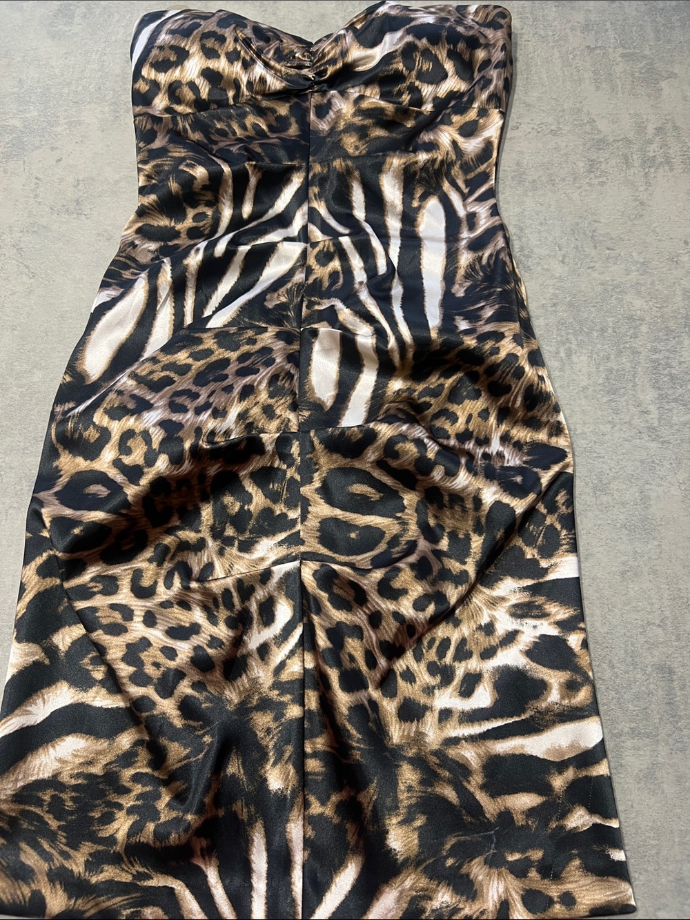 le chateau Strapless Animal-Print Wedding Dress in Black and Brown